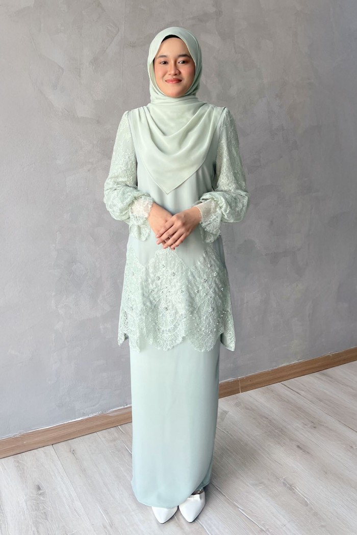 Yara Luxe Kurung - Dusty Green