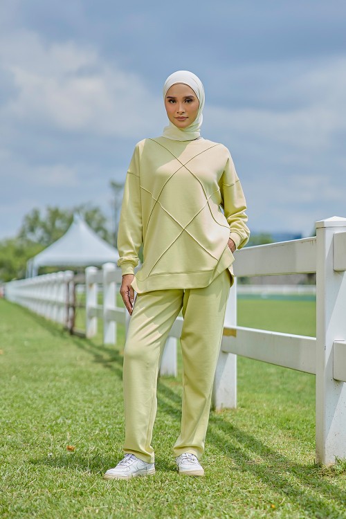 Stella Suit - Cream