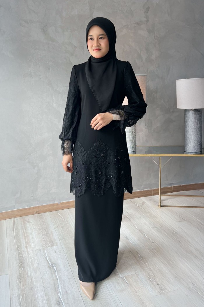 Yara Luxe Kurung - Exclusive Black