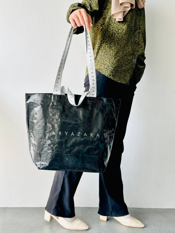 CaryaZara Canvas Bag - Black (Medium)