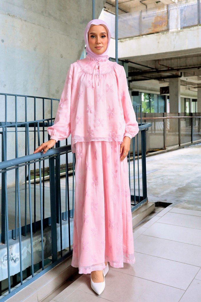 Auliya Luxe - Soft Pink