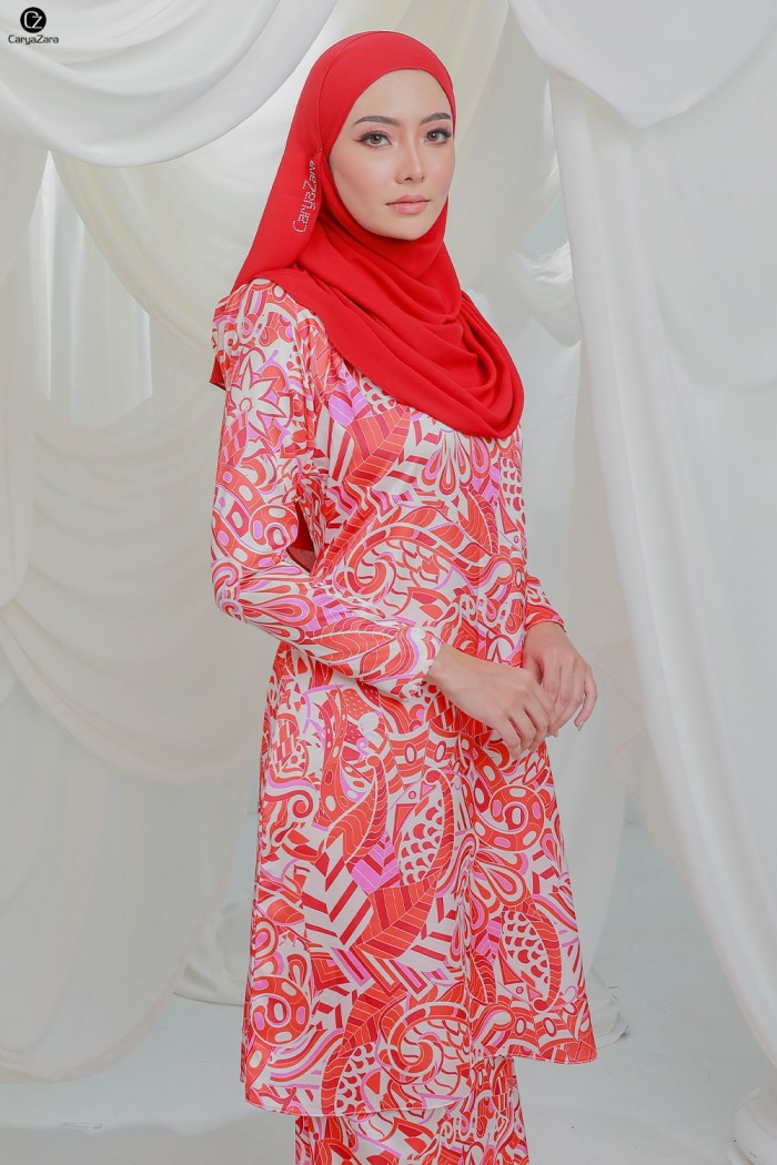 Teeja Kurung - Red Chilli