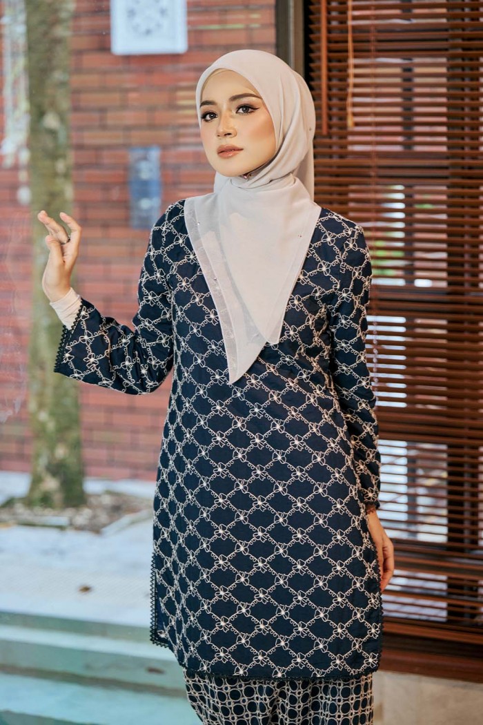 Safa Luxe Kurung - Navy Blue