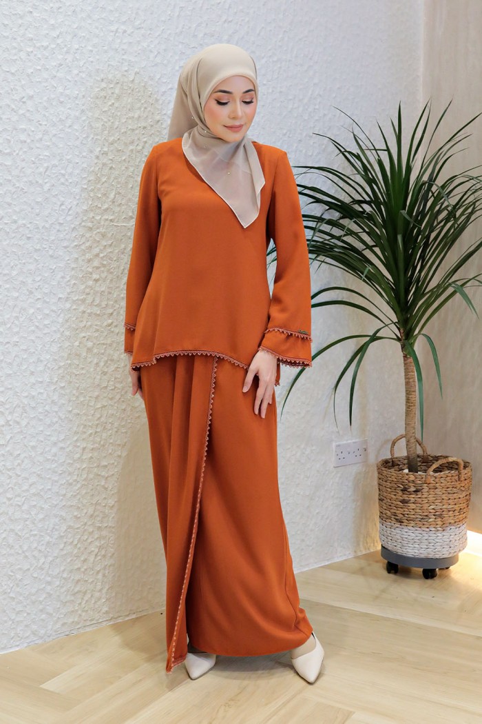 Seri Mini Kurung - Brick Orange
