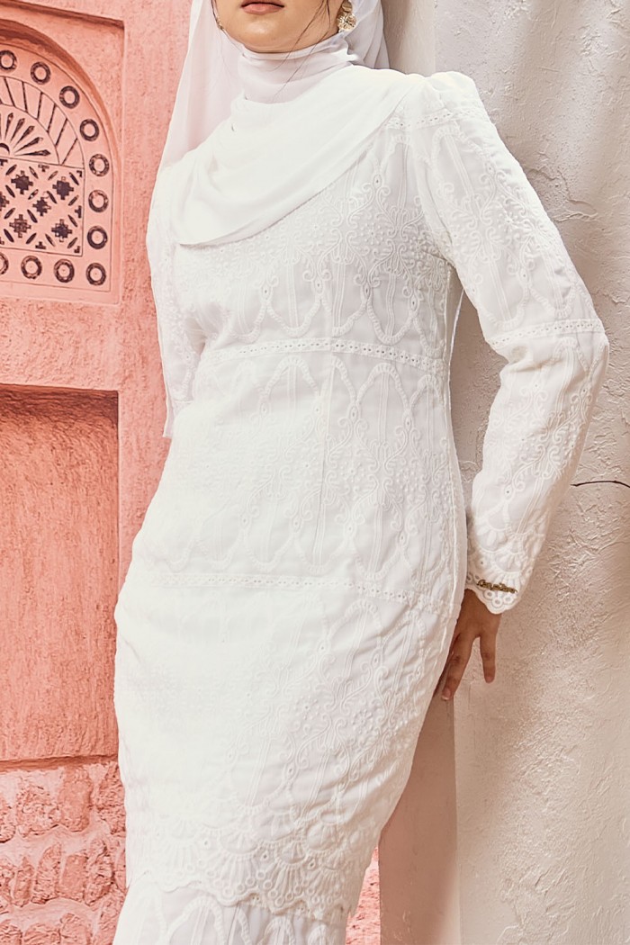 Salsa Luxe Kurung - Off White