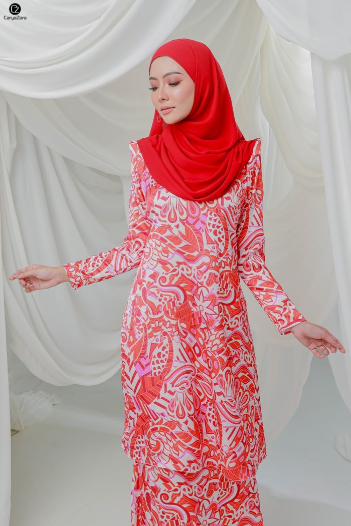 Teeja Kurung - Red Chilli