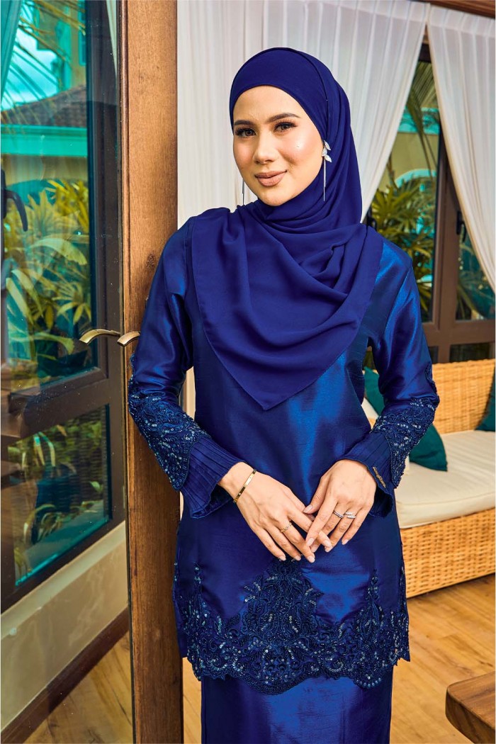 Laykha Silk - Navy Blue