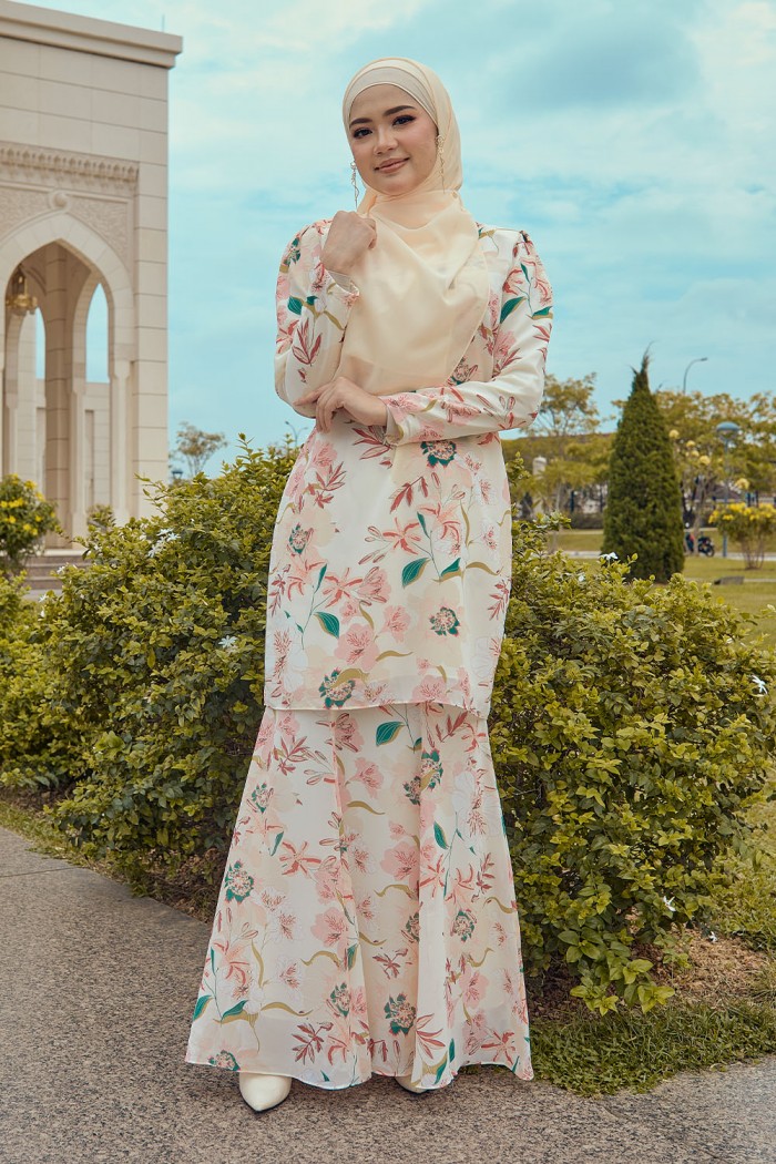 Maharani Kurung - MK07 - Spring Graces