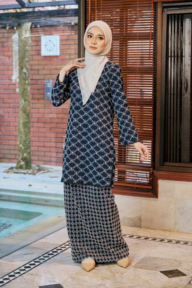 Safa Luxe Kurung - Navy Blue