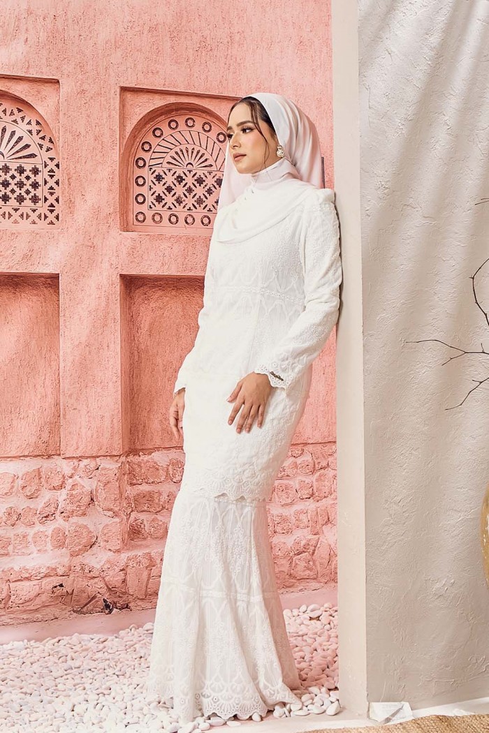 Salsa Luxe Kurung - Off White