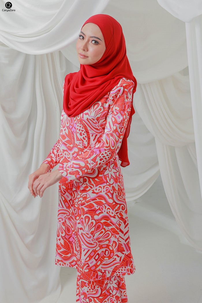 Teeja Kurung - Red Chilli