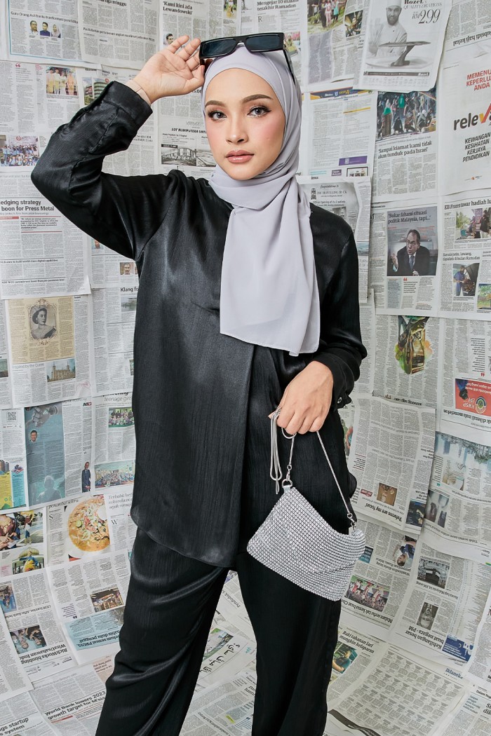 Carya Suit - Exclusive Black