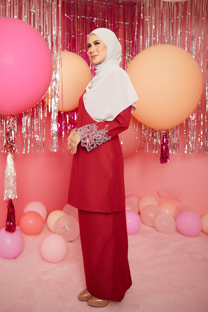 Irine Kurung - Maroon