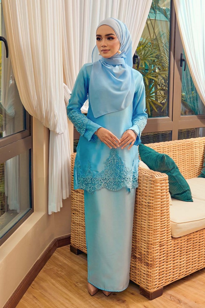 Laykha Silk - Baby Blue