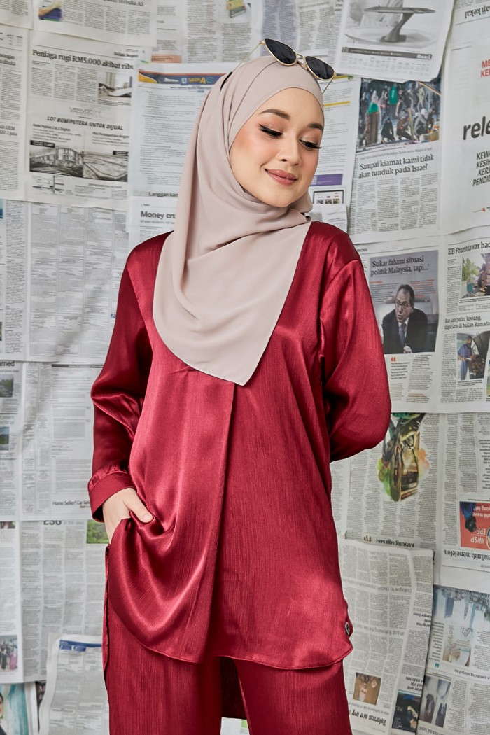 Carya Suit - Maroon