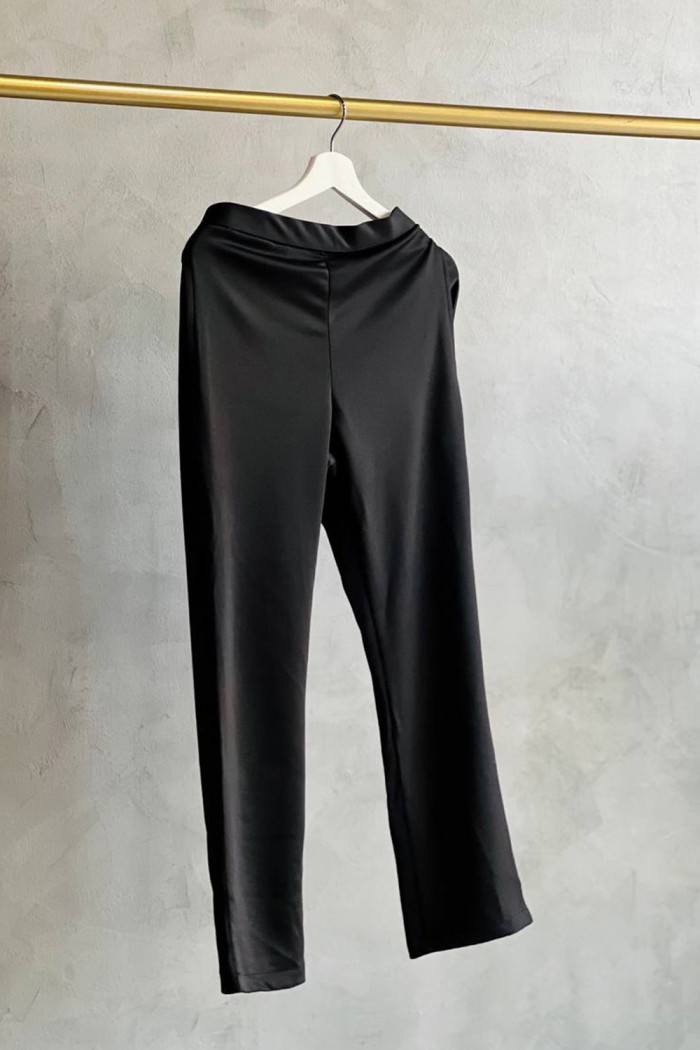 Qeisha Pants - Black