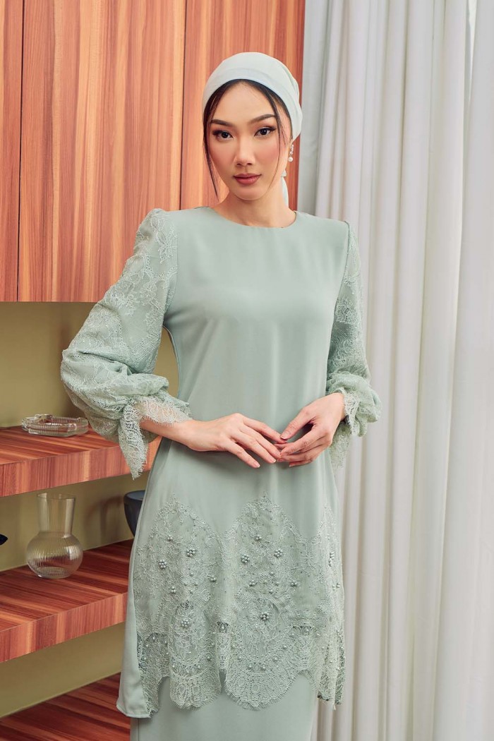 Yara Luxe Kurung - Dusty Green