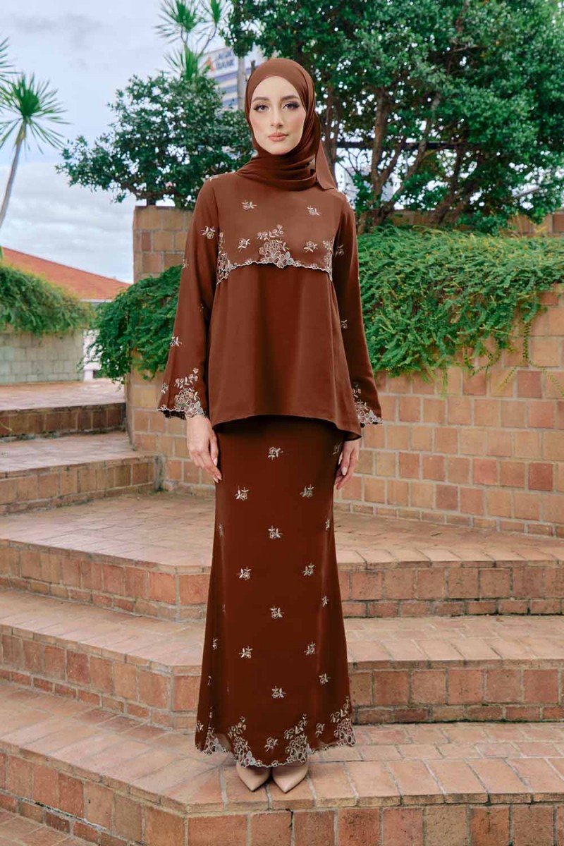 Layqa Luxe - Rich Brown