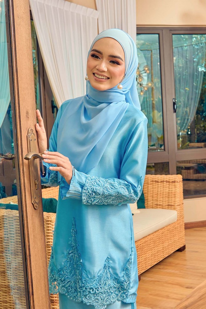 Laykha Silk - Baby Blue