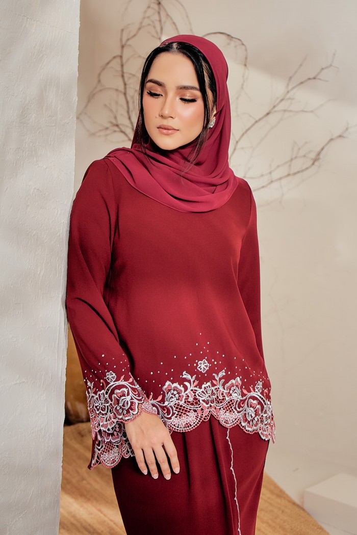 Suri Mini Kurung - Maroon