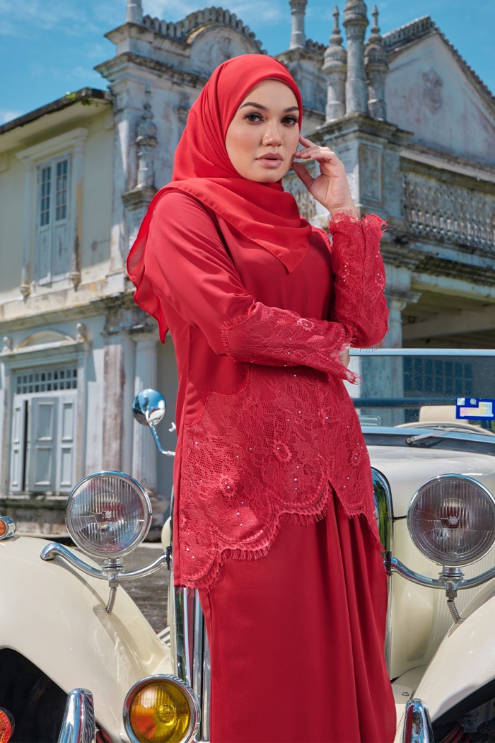 Melyta Kurung - Chili Red