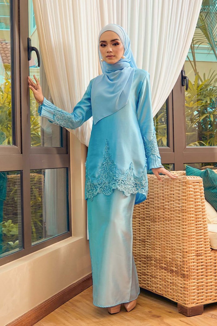 Laykha Silk - Baby Blue