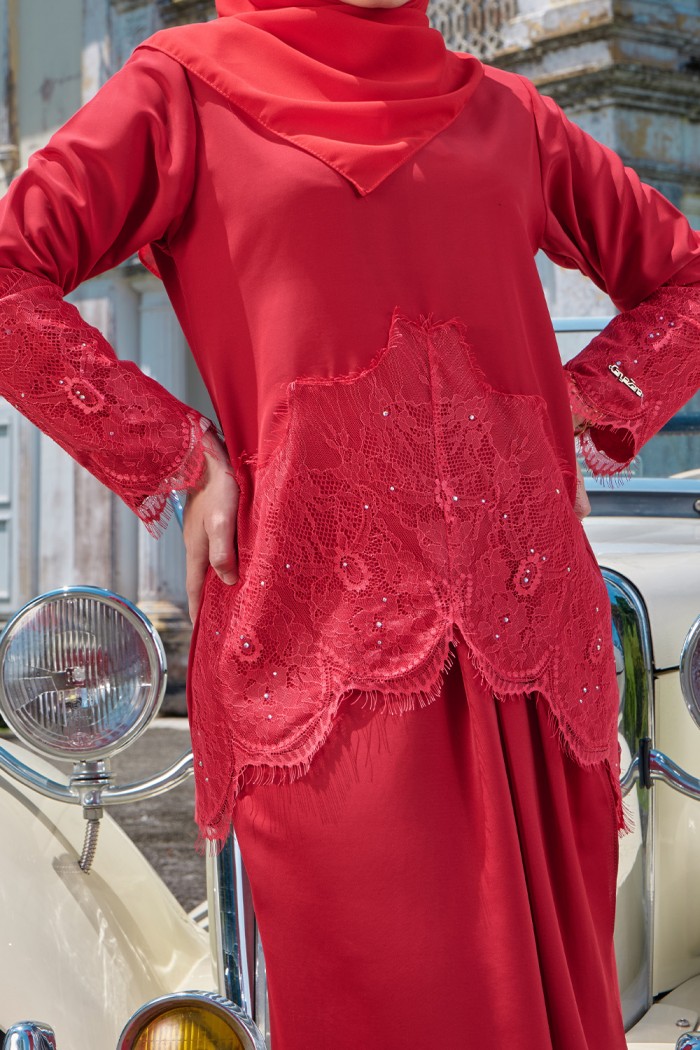 Melyta Kurung - Chili Red