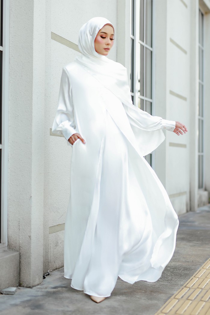 Hagia Abaya - Pure White