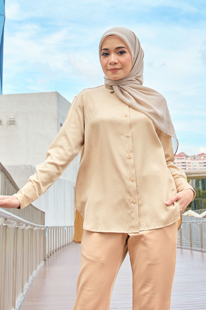 Luna Blouse - Nude