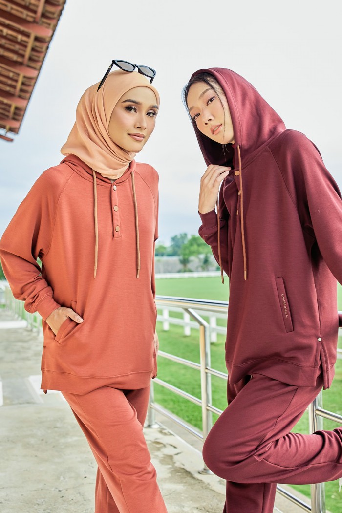 Gisele Suit Hoodie - Maroon