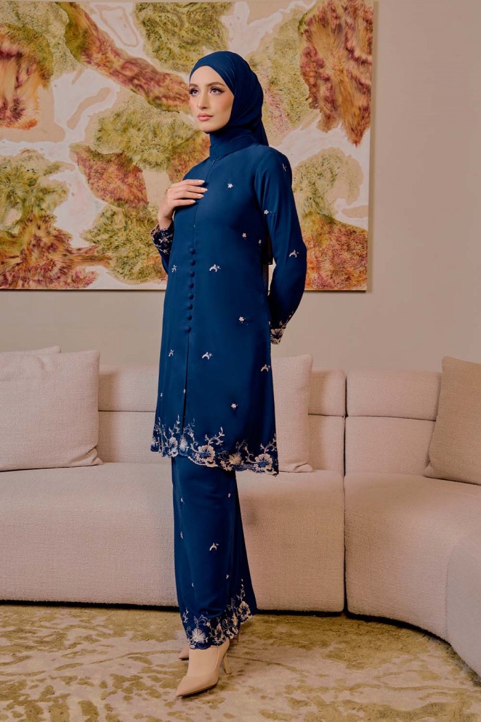 Bienda Kebaya - Navy Blue