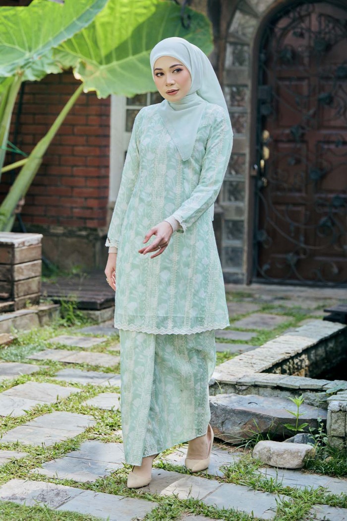 Printed Bunga Medina - Sage Green