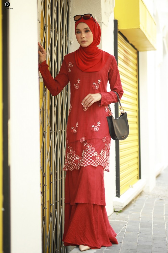 Sophia Luxe - Maroon