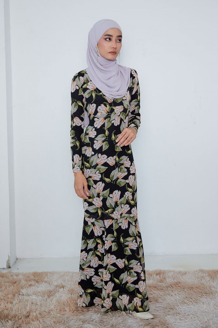 Maharani Kurung - MK10 - Night Garden