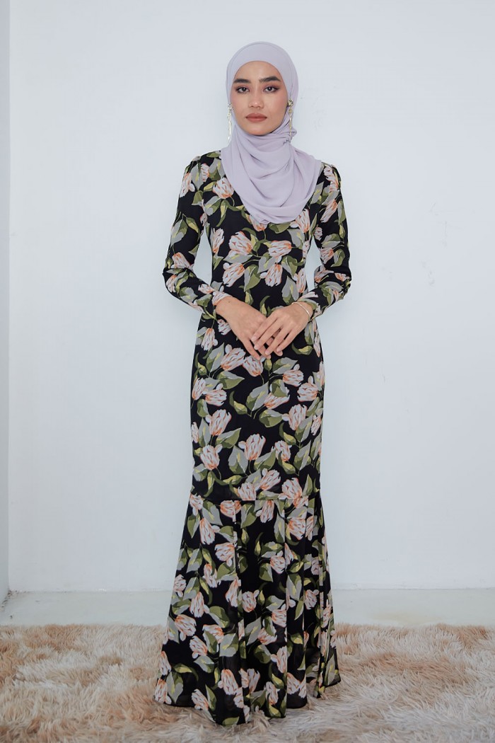 Maharani Kurung - MK10 - Night Garden