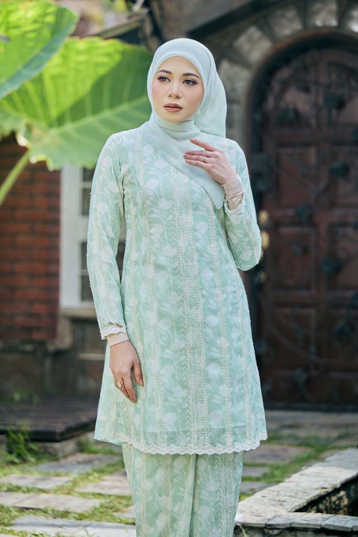 Printed Bunga Medina - Sage Green