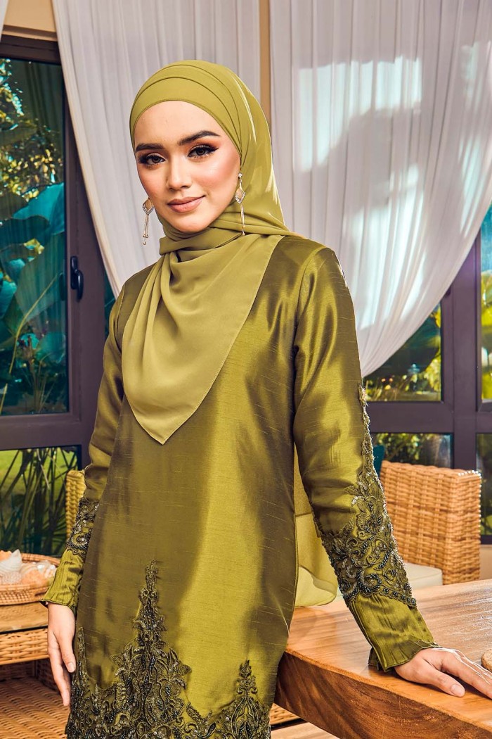 Laykha Silk - Dark Olive