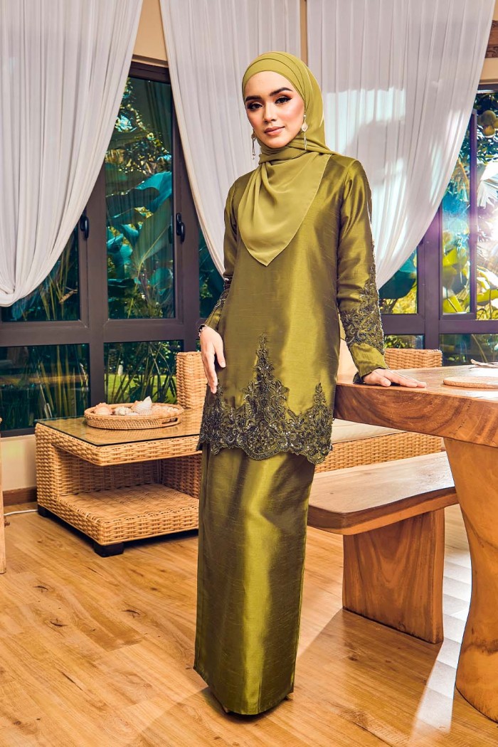 Laykha Silk - Dark Olive