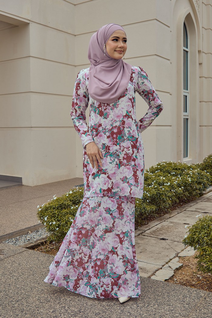 Maharani Kurung - MK02 - Abstract Roses