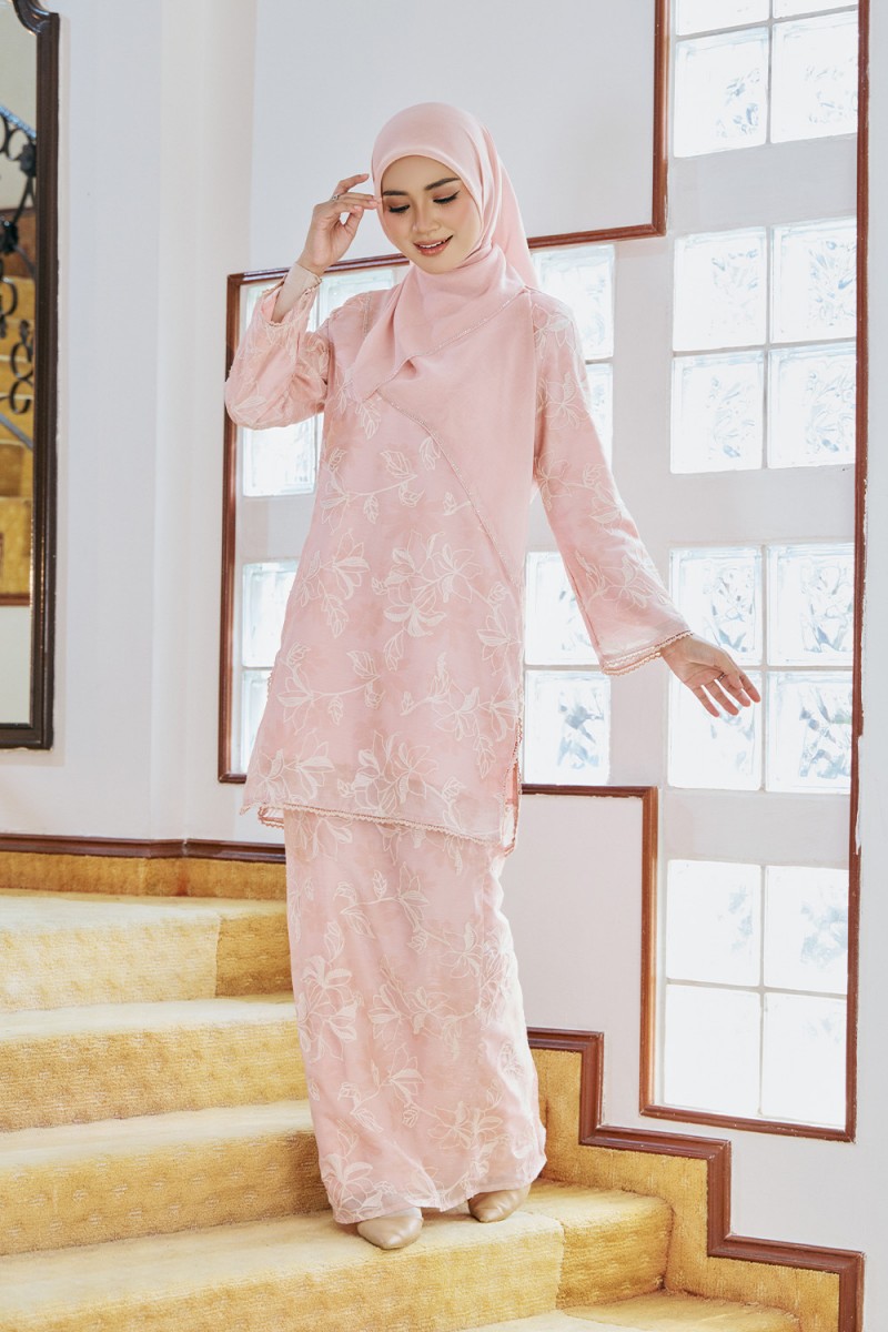 Amanda Luxe Kurung - Rose Pink