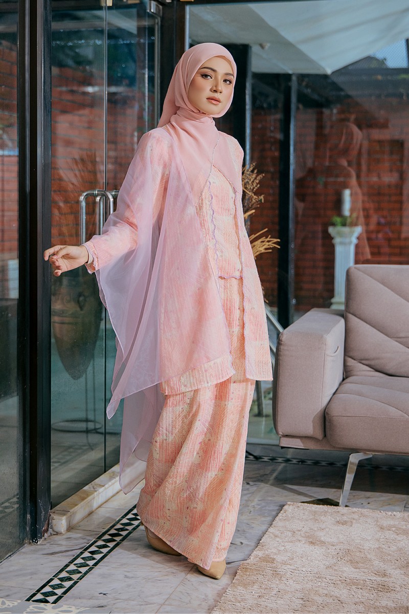 Inaya Kebaya - Rose Pink