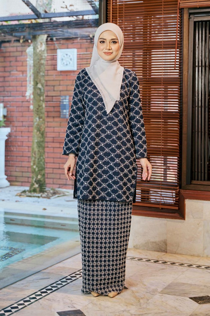 Safa Luxe Kurung - Navy Blue