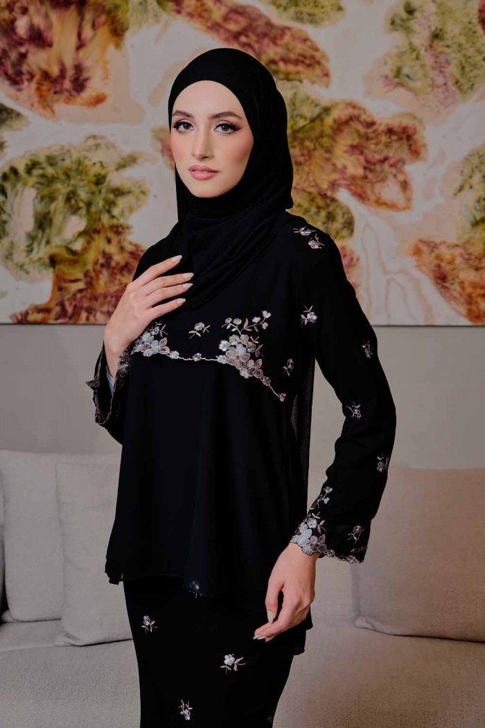 Layqa Luxe - Exclusive Black