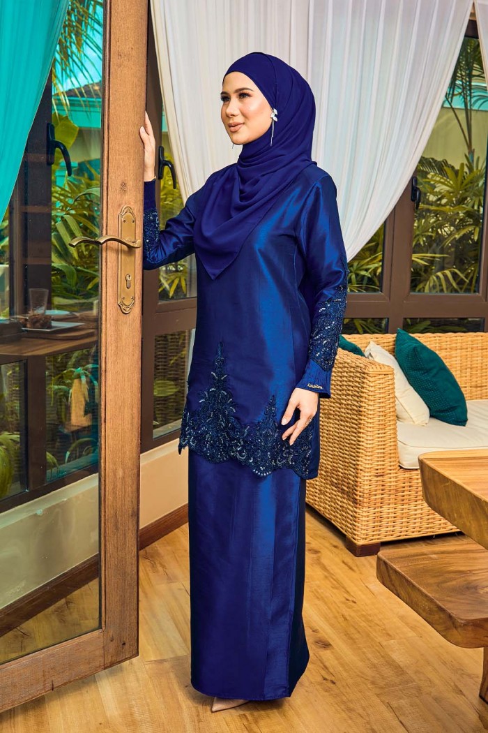 Laykha Silk - Navy Blue