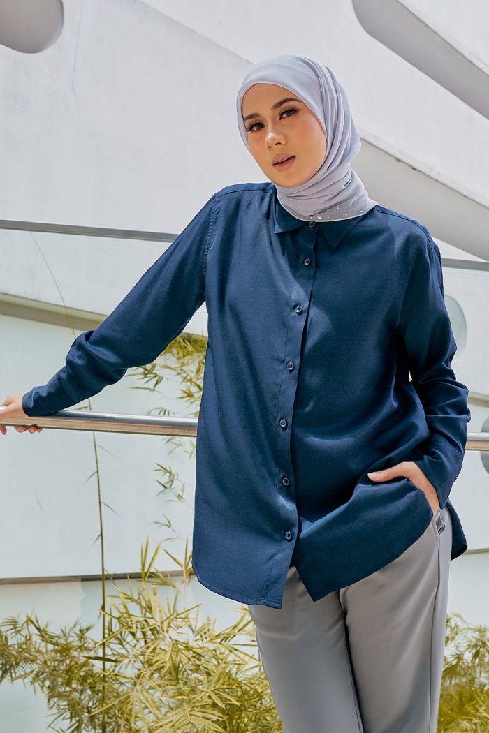 Luna Blouse - Navy Blue