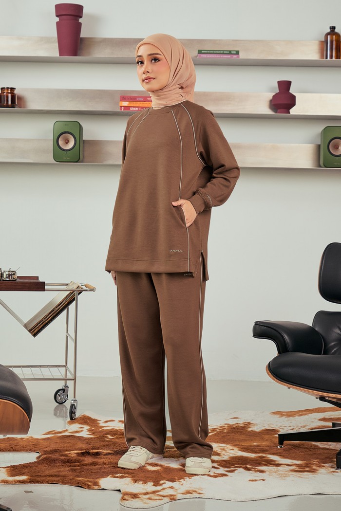 Moana Suit 2.0 - Dark Brown