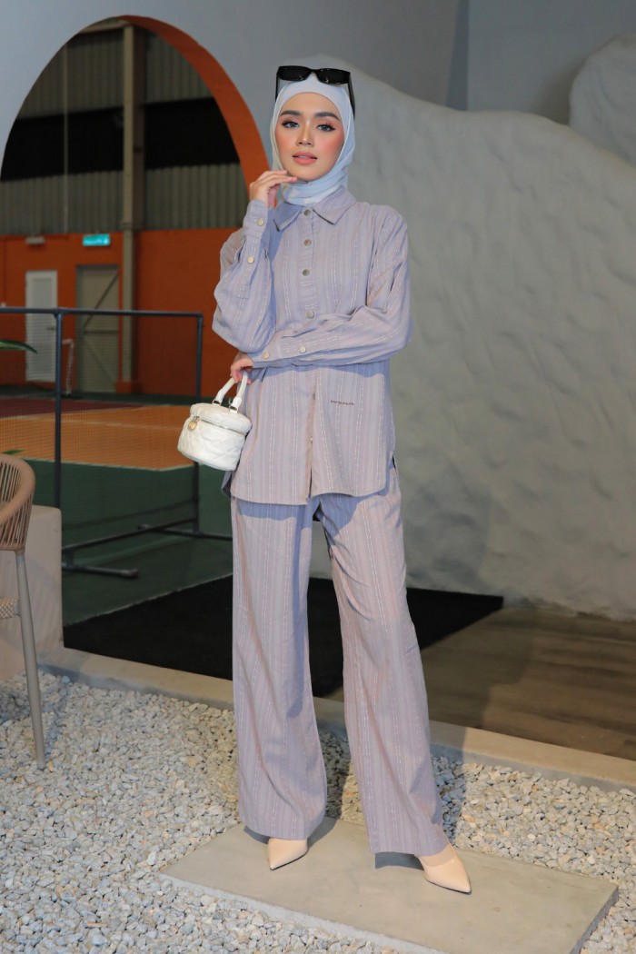 Evelyn Suit with Pants 2.0 - Light Grey