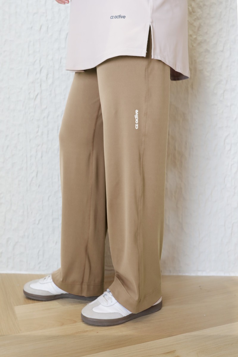 Lightweight Dry-Fit Pants - Latte