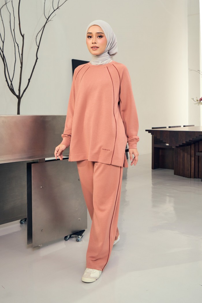 Moana Suit 2.0 - Peach Orange