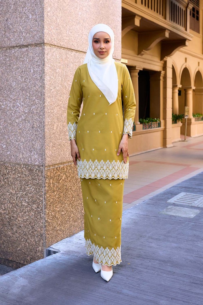 Naura Kurung - Mustard Yellow